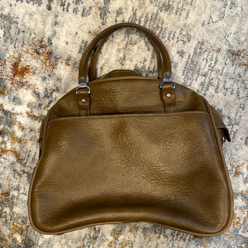 VINTAGE AMERICAN ESCORT TRAVEL BAG